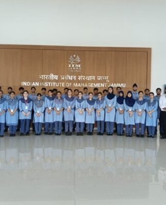 IIM Jammu Hosts IDPS Students for Academic Exposure