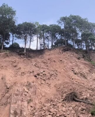 Landslide Blocks NH-44 at Dharmthal, Traffic Diverted
