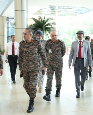 4th Tri-Services Future Warfare Course Concludes