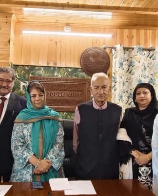 Kashmir Film Industry Delegation Calls on Former Chief Minister Mehbooba Mufti Srinagar